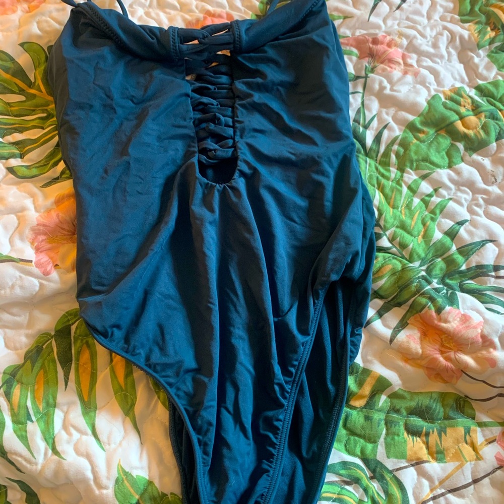 Oneill Salwater Solids One Piece Swimsuit